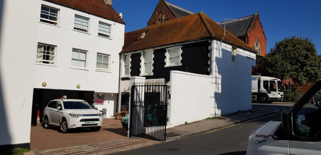 The Yard Brighton Hotel Exterior photo